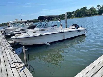 2003 Angler 220 SF 22’ walkaround-Mercury 200 EFI