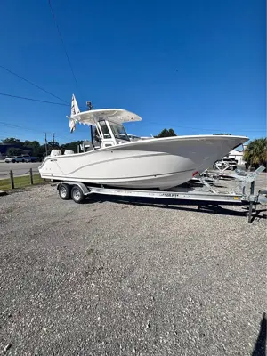 2027 Sea Fox 268 commander