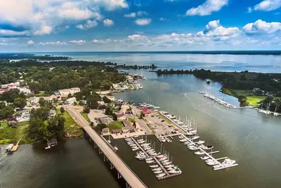 Urbanna Boat Yard and Marina