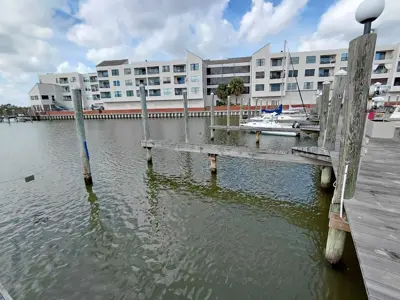 28' Boat slip for rent or sale on Clear Lake
