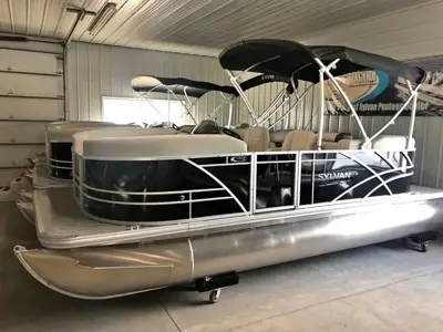2026 Sylvan 820 Mirage LZ - EC9BF5