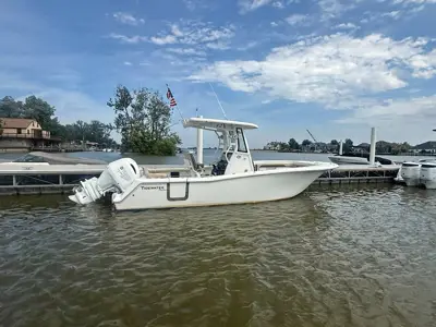 2021 TIDEWATER 256 LXF~TWIN GARMINS~TWIN 150HP YAMAHA~236/239 HOURS~TRUENORTHYACHT.COM