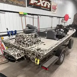 2005 Bass Tracker Pro Team 185