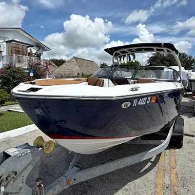 2025 Yamaha 252sd