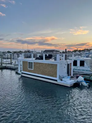 House Boat