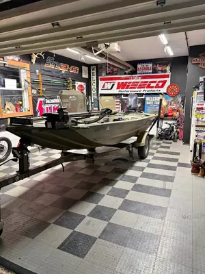 2016 Tracker grizzly grizzly