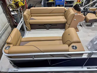 2027 Tahoe Sport 19' Cruise Pontoon
