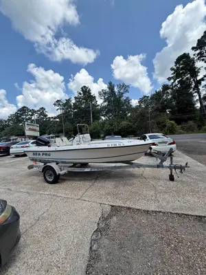 1996 Sea pro Bay boat