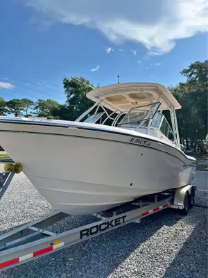 2011 Grady-White Freedom 255