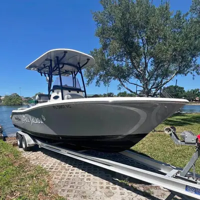 2022 NauticStar 2302 legacy
