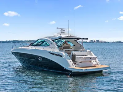 2013 Sea Ray 410 Sundancer