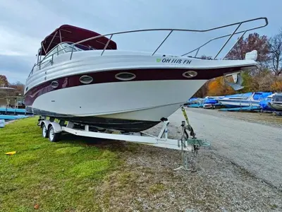 2005 Crownline 290 cr