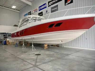 2020 Intrepid 475 Sport Yacht