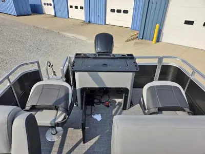 2027 Sun Tracker Sportfish 20 DLX