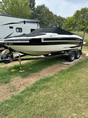 2006 Glastron gxl 205