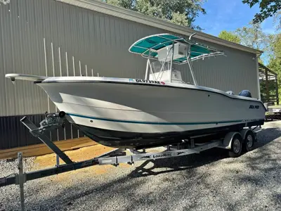 Sea Pro Center Console Boat