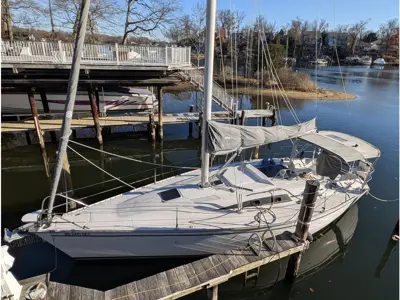 37.5' Hunter 37 Legend