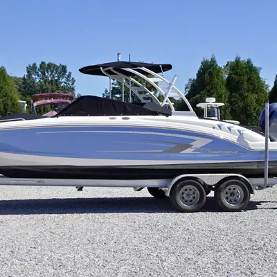 2023 Chaparral 23 SSi OB