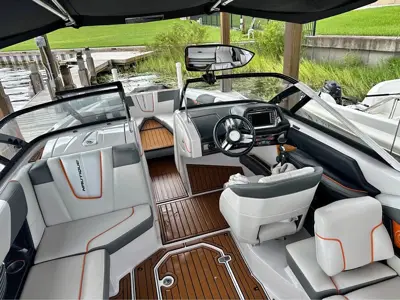 2013 Nautique G23 Coastal Edition