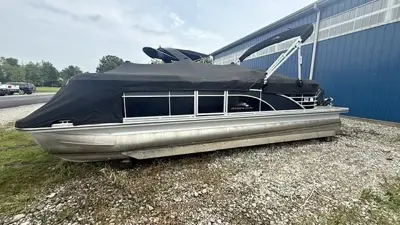2012 Premier Gemini 221