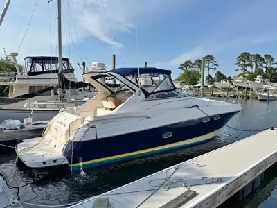 2004 Regal 3560