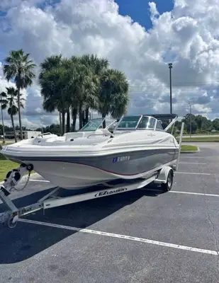2013 Hurricane 187 sundeck