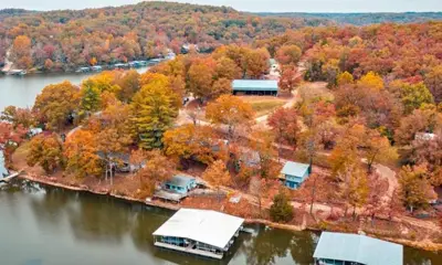 Covered Boat slips 10x28 Eldon Mo