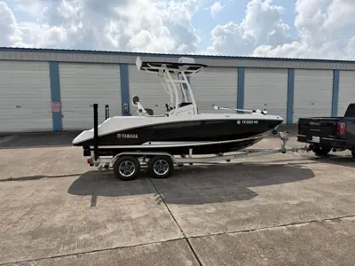 2022 Yamaha FSH 210