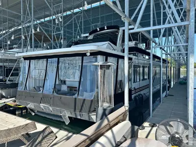 2000 Lakeview Houseboat 16'x78'