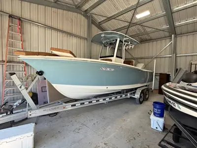 2023 Sea Hunt ultra 239se