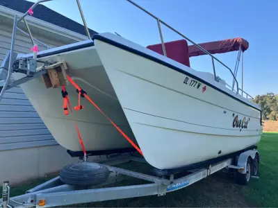 2000 Glacier Bay 220 center console