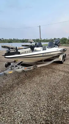 2002 Triton TR20