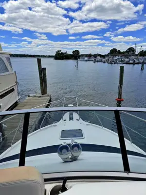 2007 Silverton 330 Sport Bridge – Twin 375HP – Manhasset Bay, NY