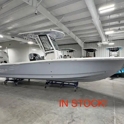 2027 Robalo 266 Cayman Bay