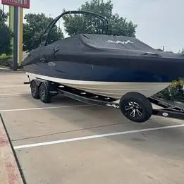 2021 Sea Ray SPX230