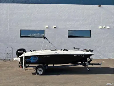 2021 Bayliner E18