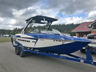 2015 Malibu Wakesetter 22VLX