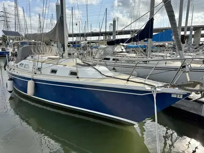 1983 Ericson 381
