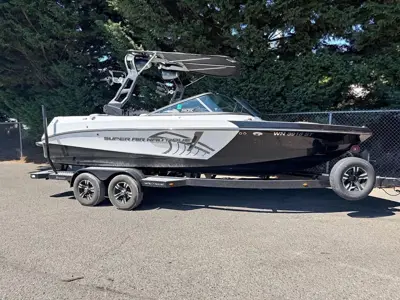 2019 Nautique Super Air Nautique 210