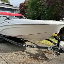 2024 Tahoe T18 Sport Boat