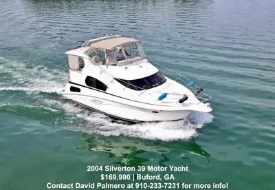 2004 Silverton 39 Motor Yacht