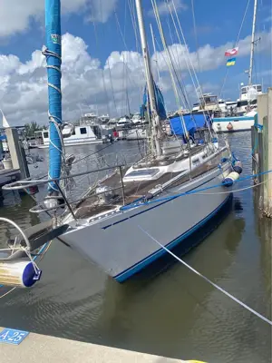 1985 39ft Wauquiez Sailboat