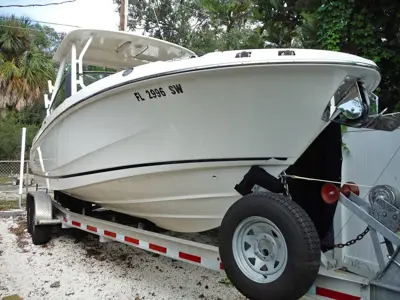 2021 Boston Whaler 210 vantage