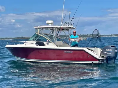 Pursuit OS 235 with Yamaha 250 and Trailer