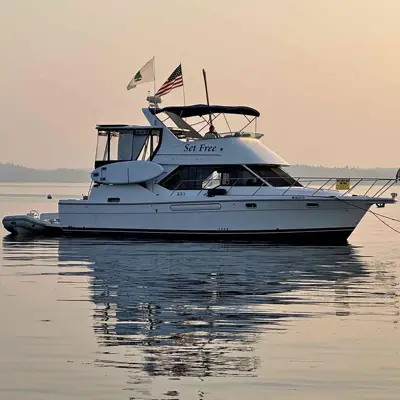 2000 Bayliner 4087 Aft Cabin