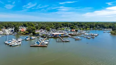 LoonAsea Marina and Restaurant
