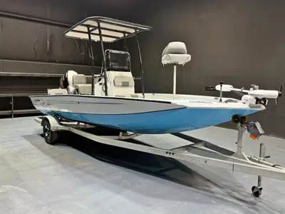 2021 Xpress Boats h20b center console bay boat w/ yamaha 115hp