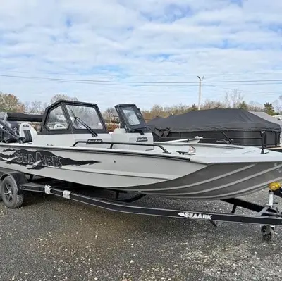 2027 Seaark Procat 240 - Suzuki 250