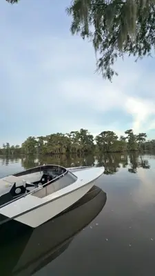 1985 Scarab1 21 foot boat