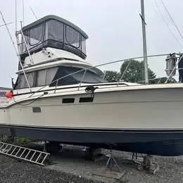 1974 Trojan 32